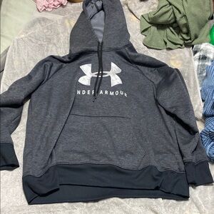 Under Armour Men's Grey Hoodie Sweater